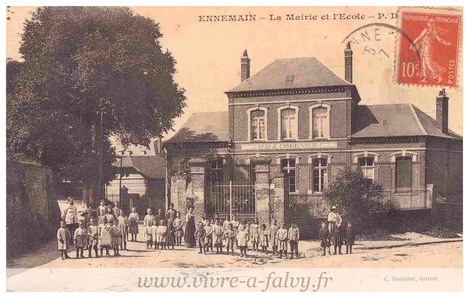 Ennemain - Mairie Ecole 