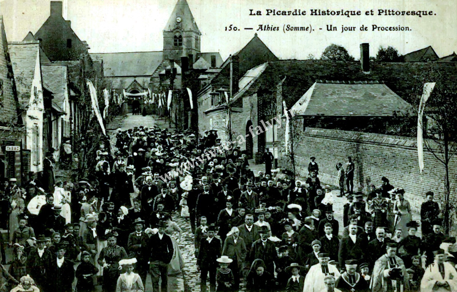1 athies un jour de procession