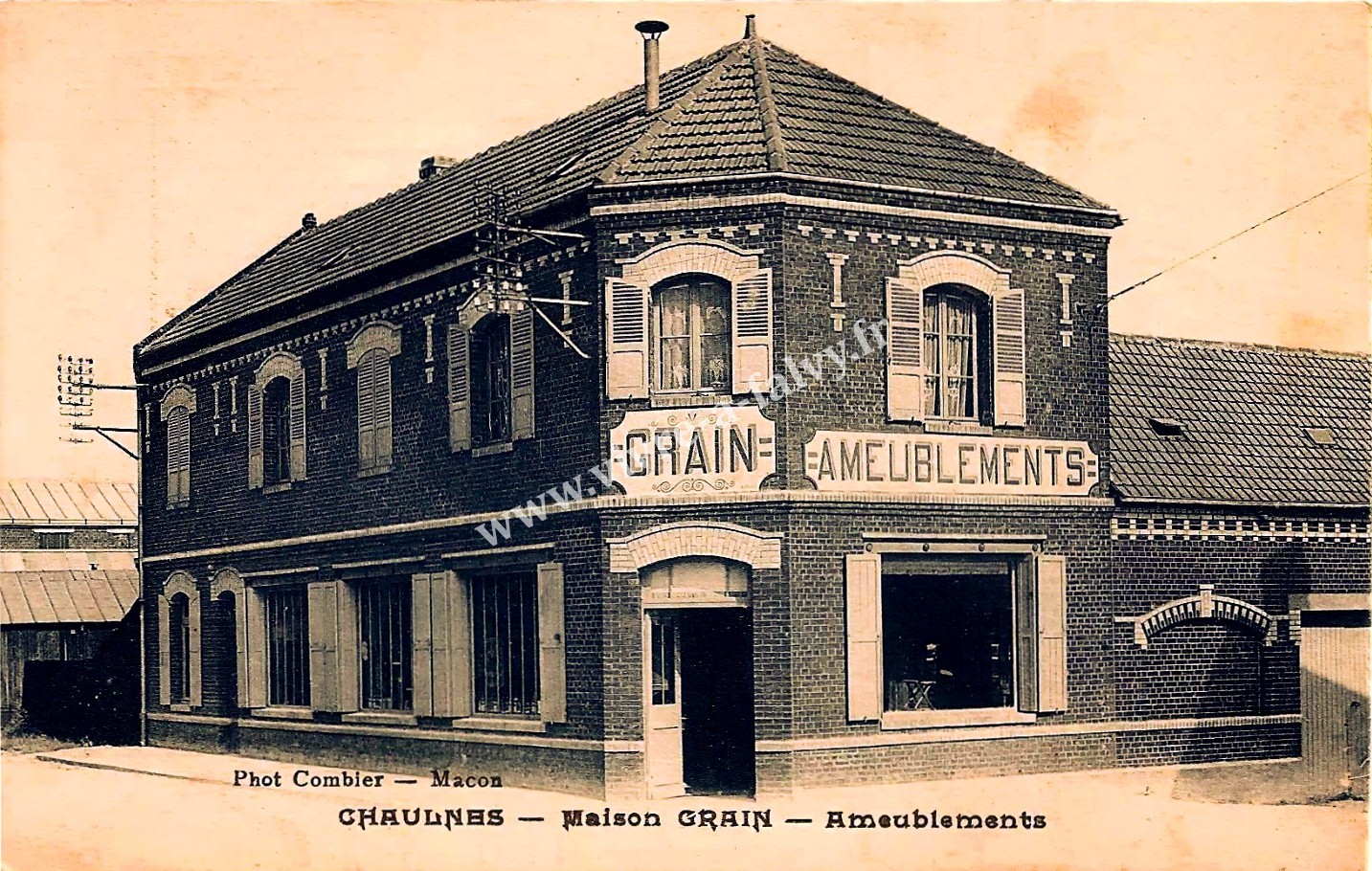 1 chaulnes maison grain ameublements