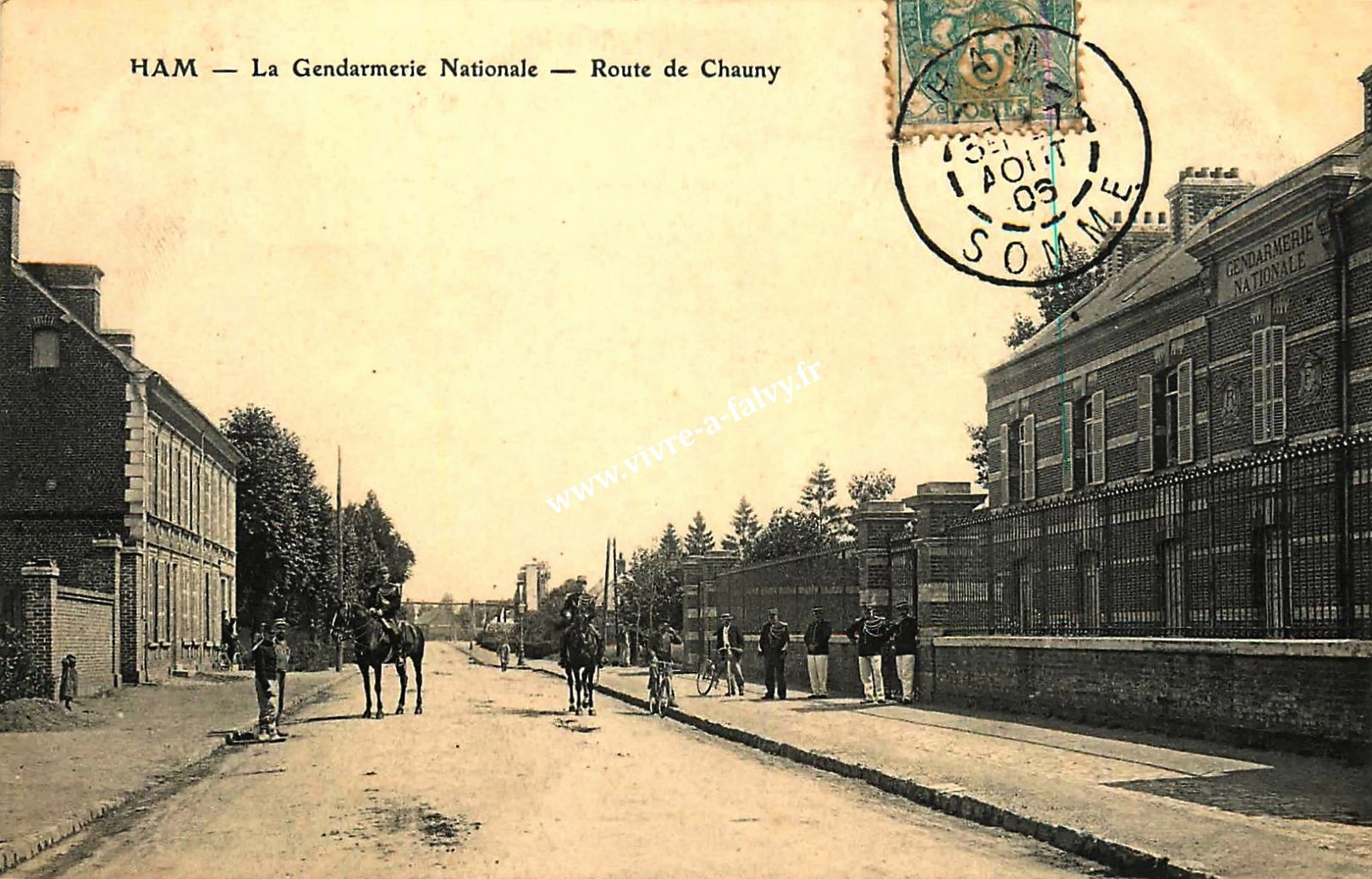 1 ham gendarmerie nationale route de chauny