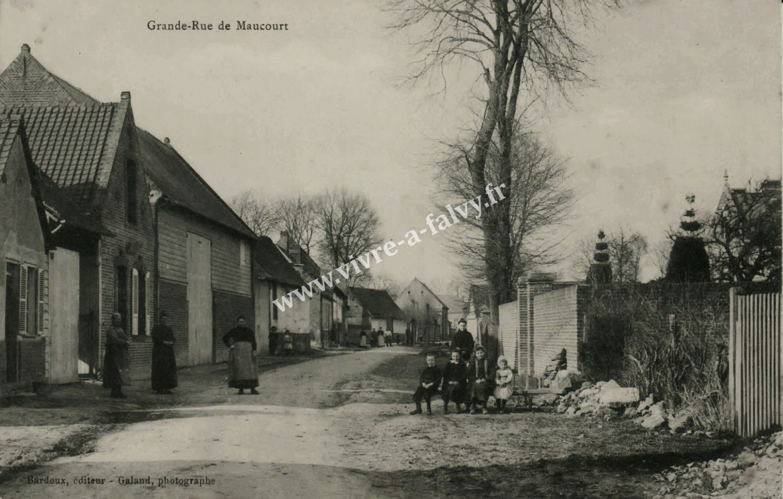 1 maucourt grande rue
