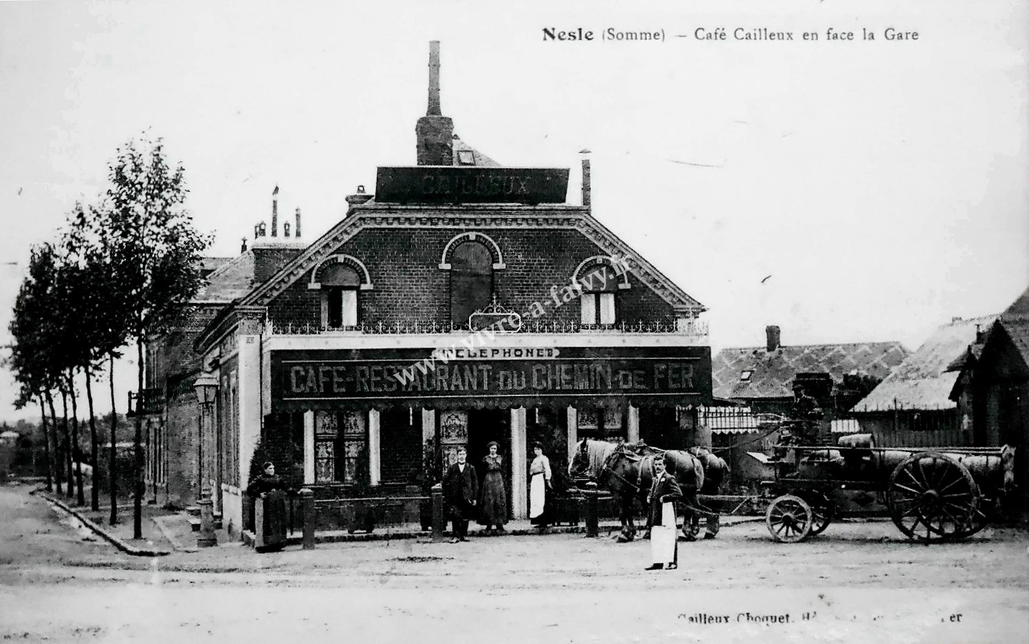 1 nesle cafe cailleux en face de la gare