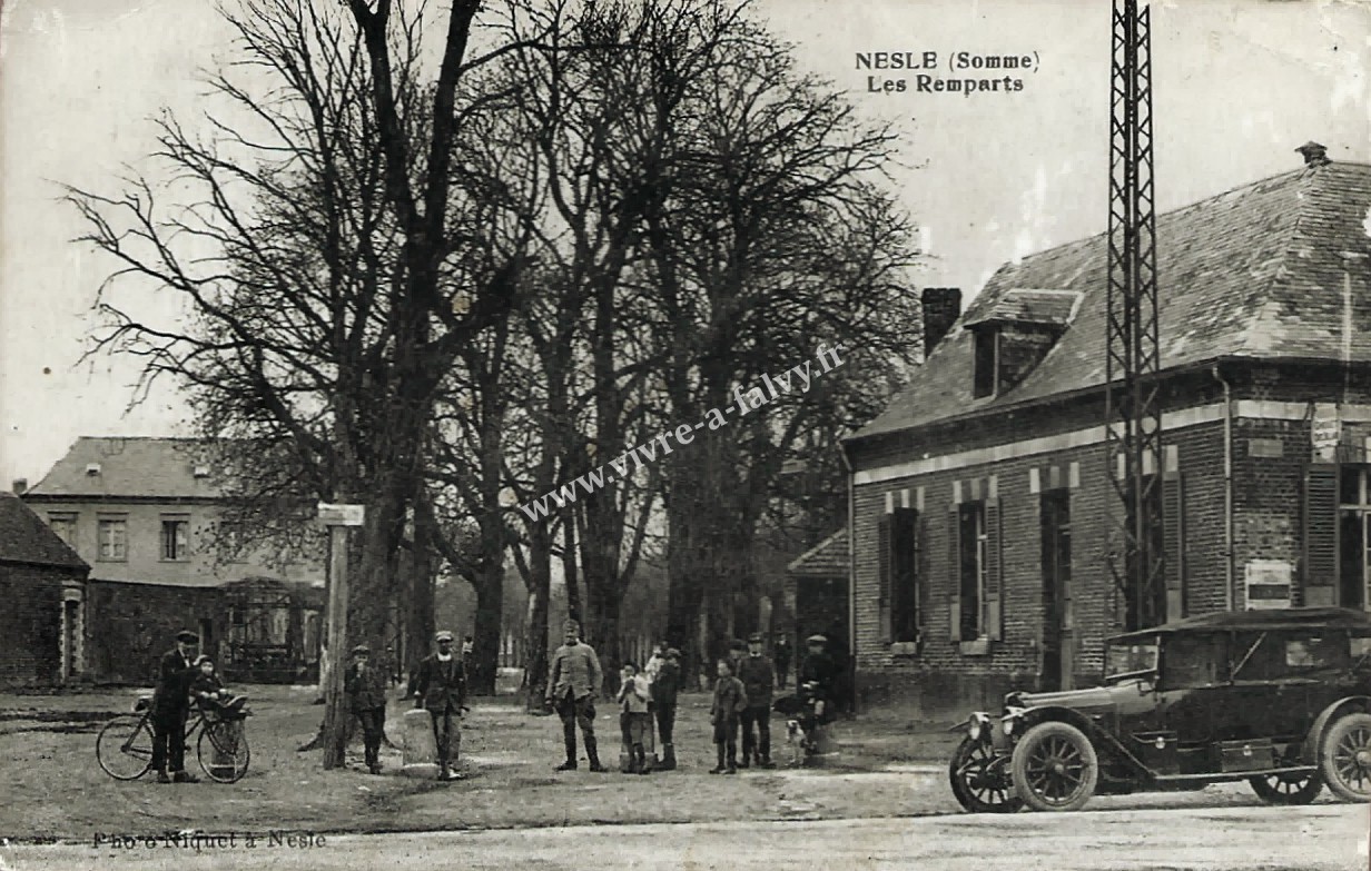 1 nesle les remparts