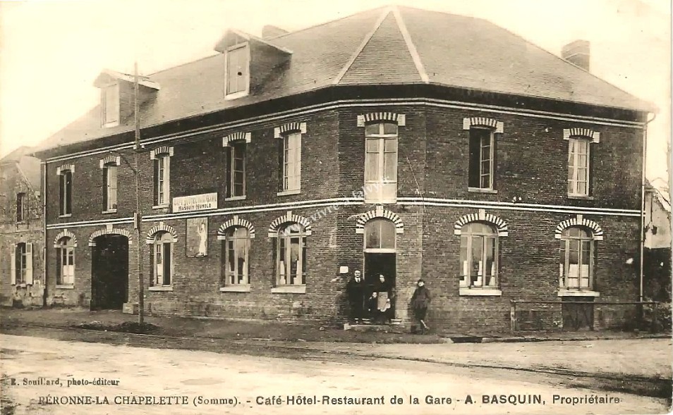 1 peronne la chapelette cafe hotel restaurant de la gare a basquin 1