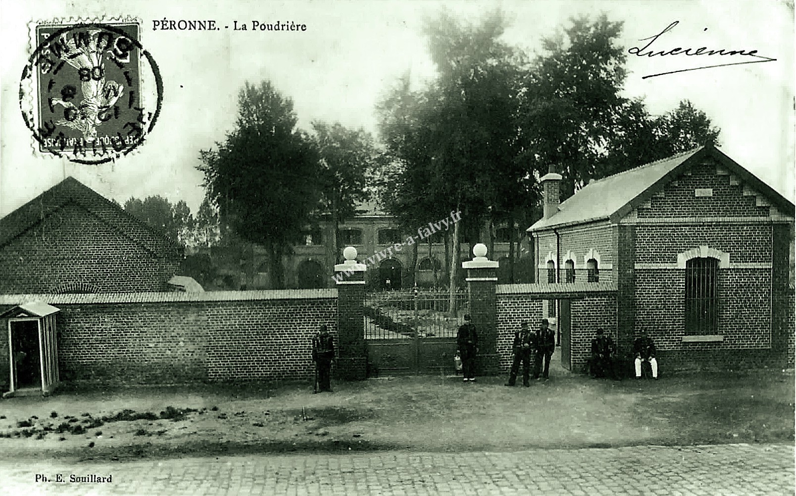 1 peronne la poudriere 1