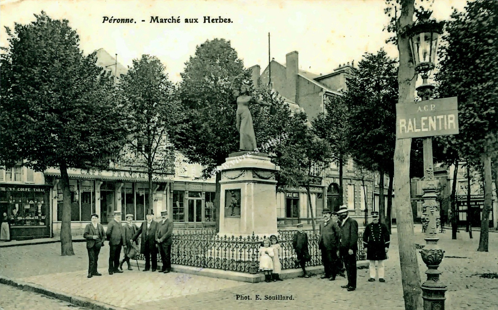 1 peronne marche aux herbes 1