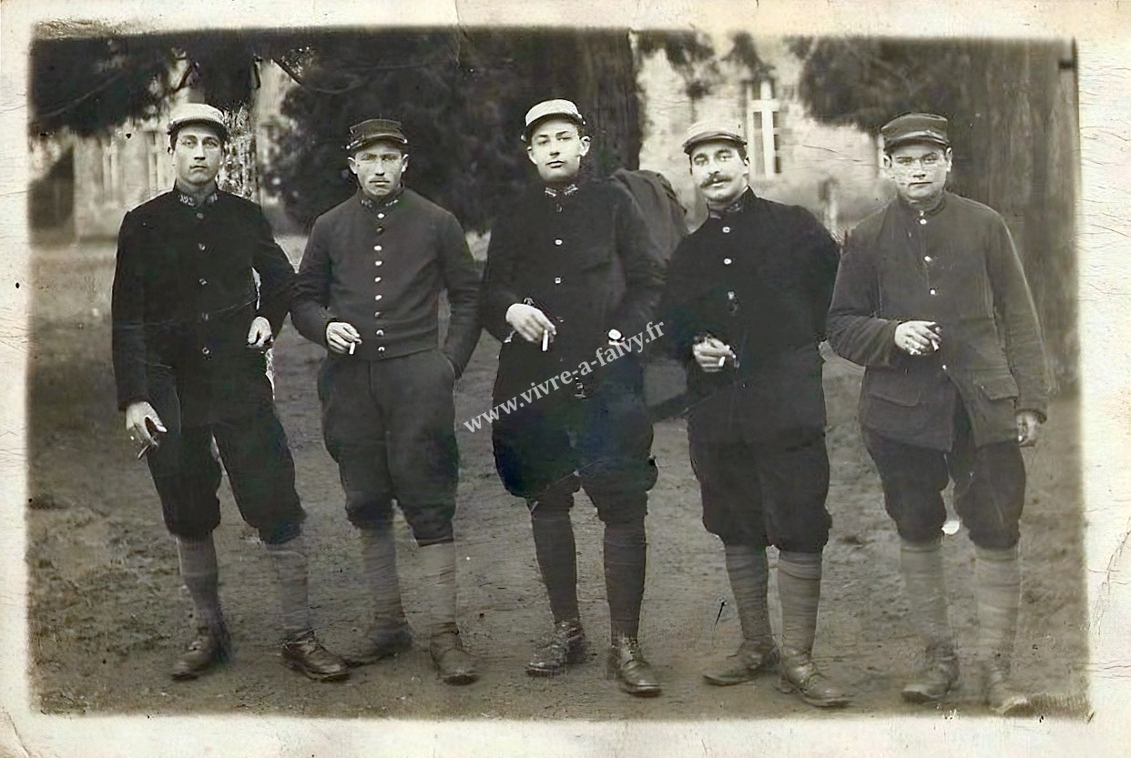 1 peronne pere et fils militaires photographie souillard 1