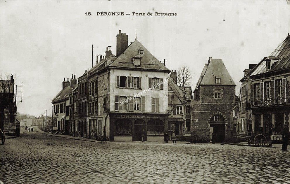 1 peronne porte de bretagne 6