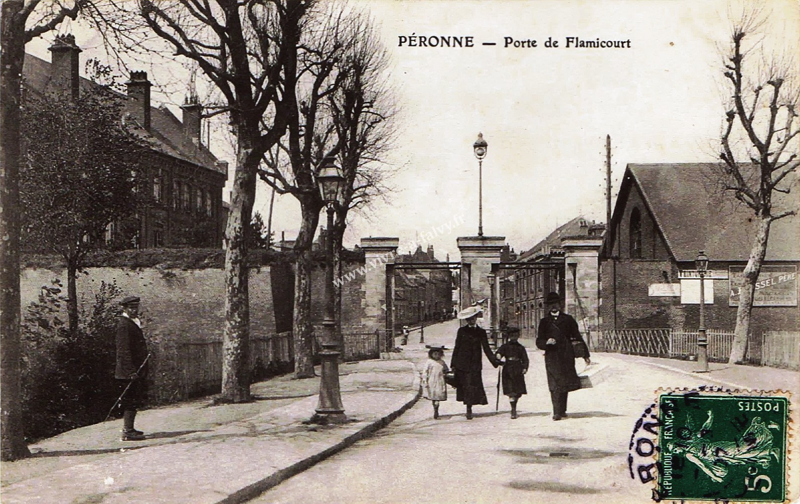 1 peronne porte de flamicourt 1