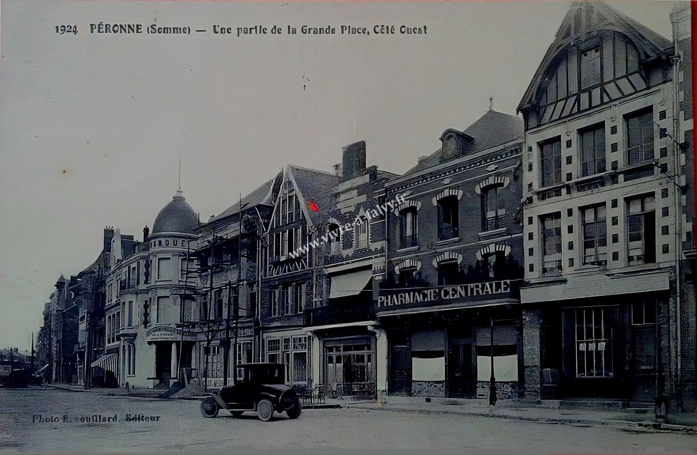 1 peronne une partie de la grande place cote ouest 1