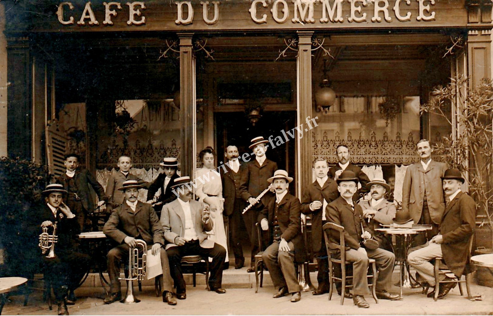 1 roye cafe du commerce
