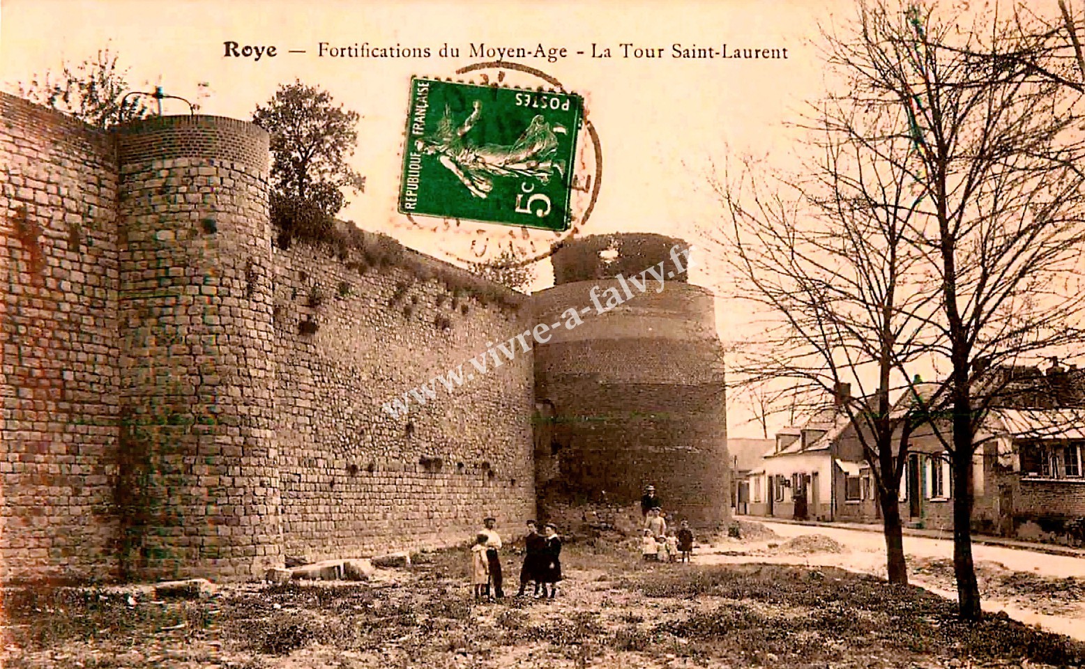 1 roye fortifications tour st laurent