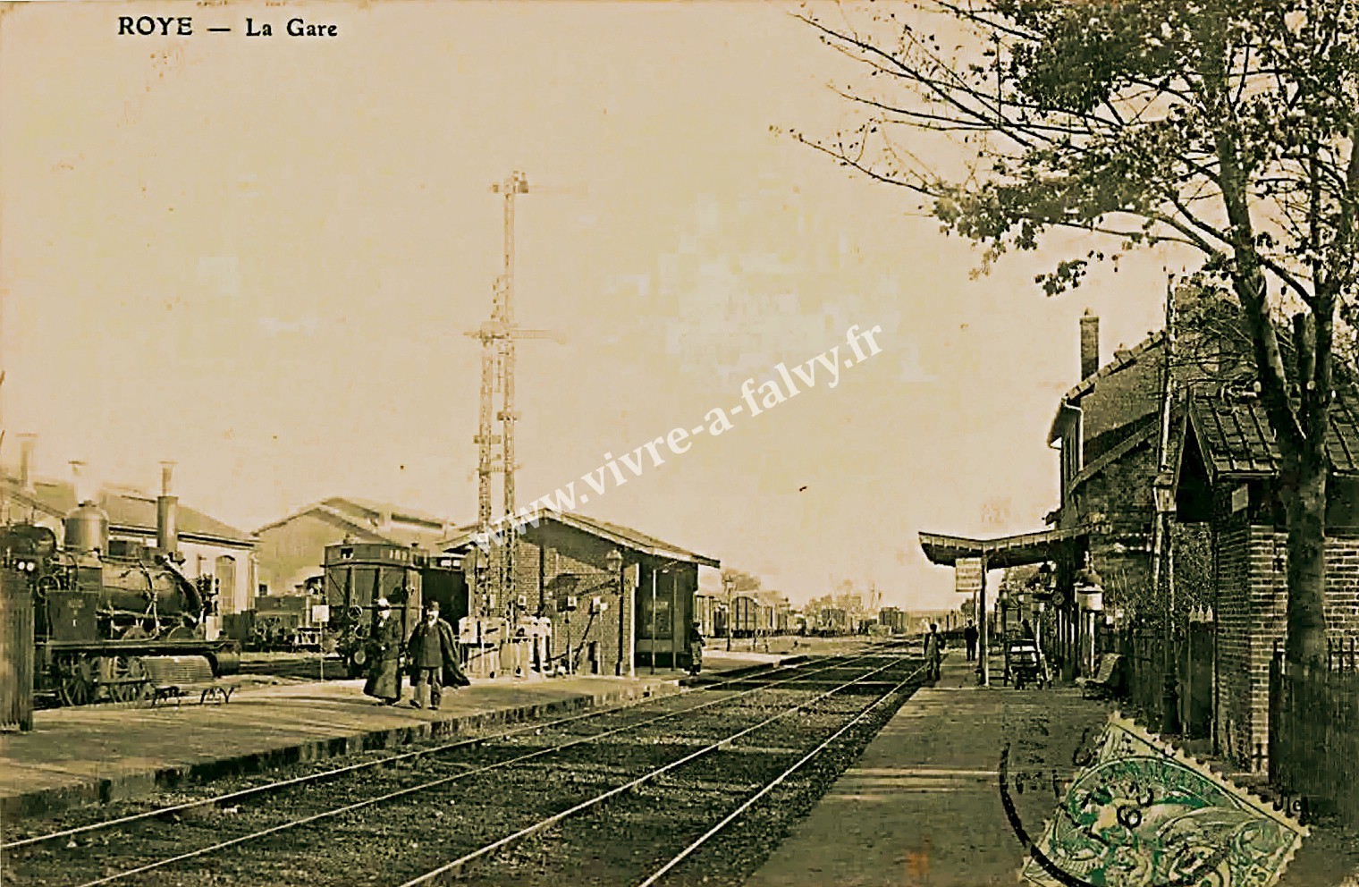 1 roye la gare 7