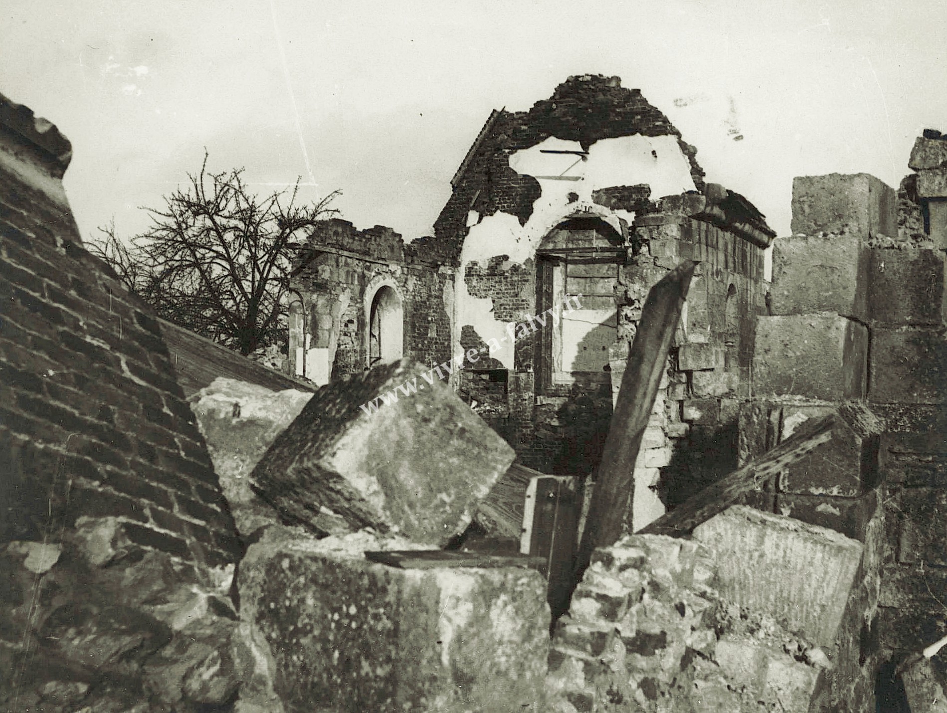 2 bethencourt devastation eglise par les allemands