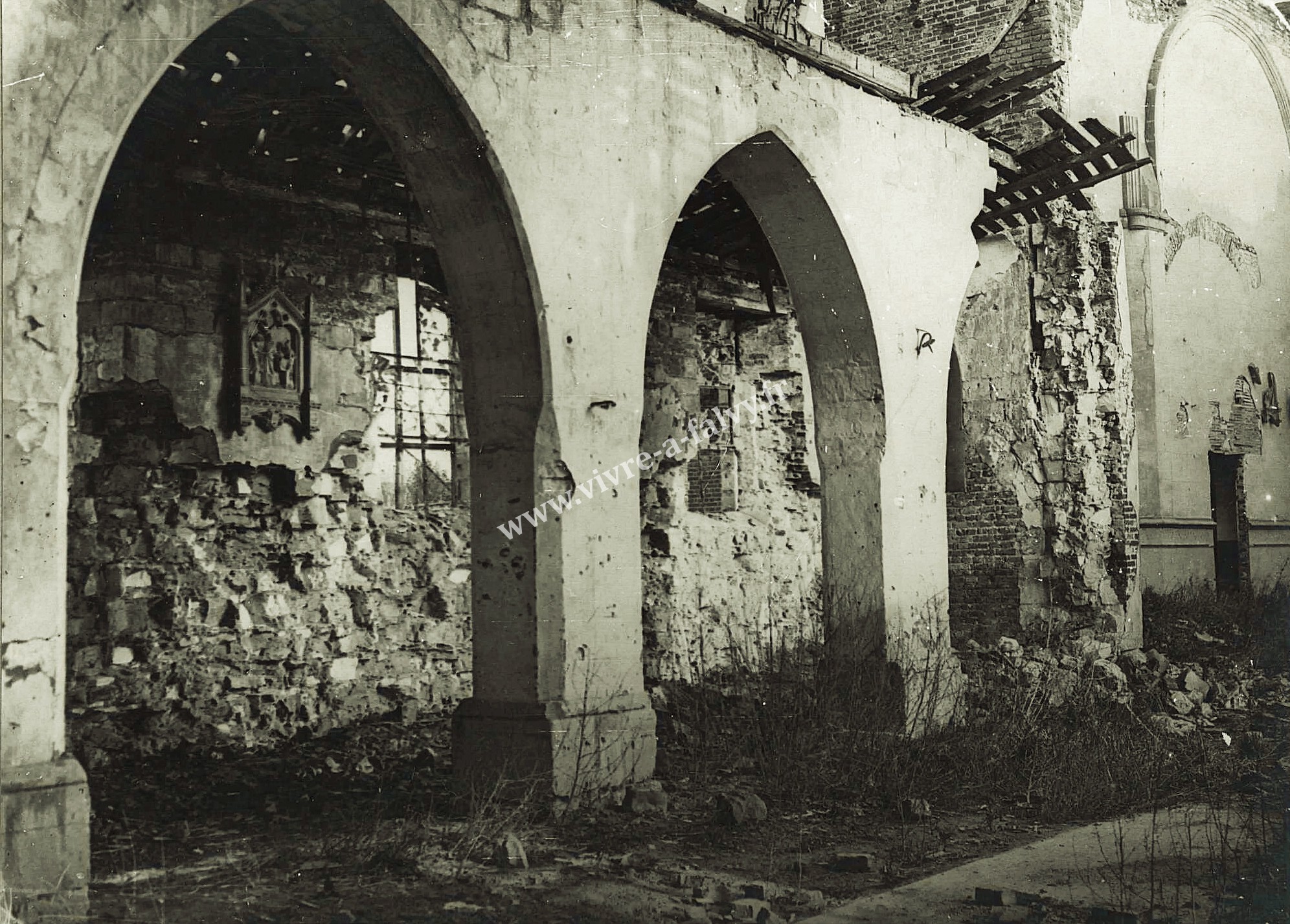 2 bethencourt interieur de l eglise novembre 1917