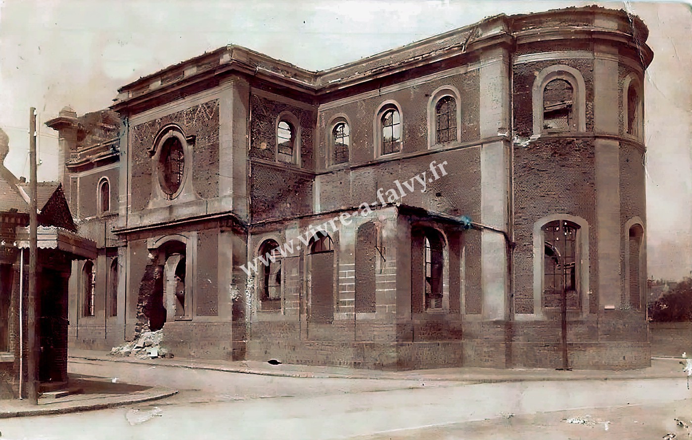 2 chaulnes eglise 1916