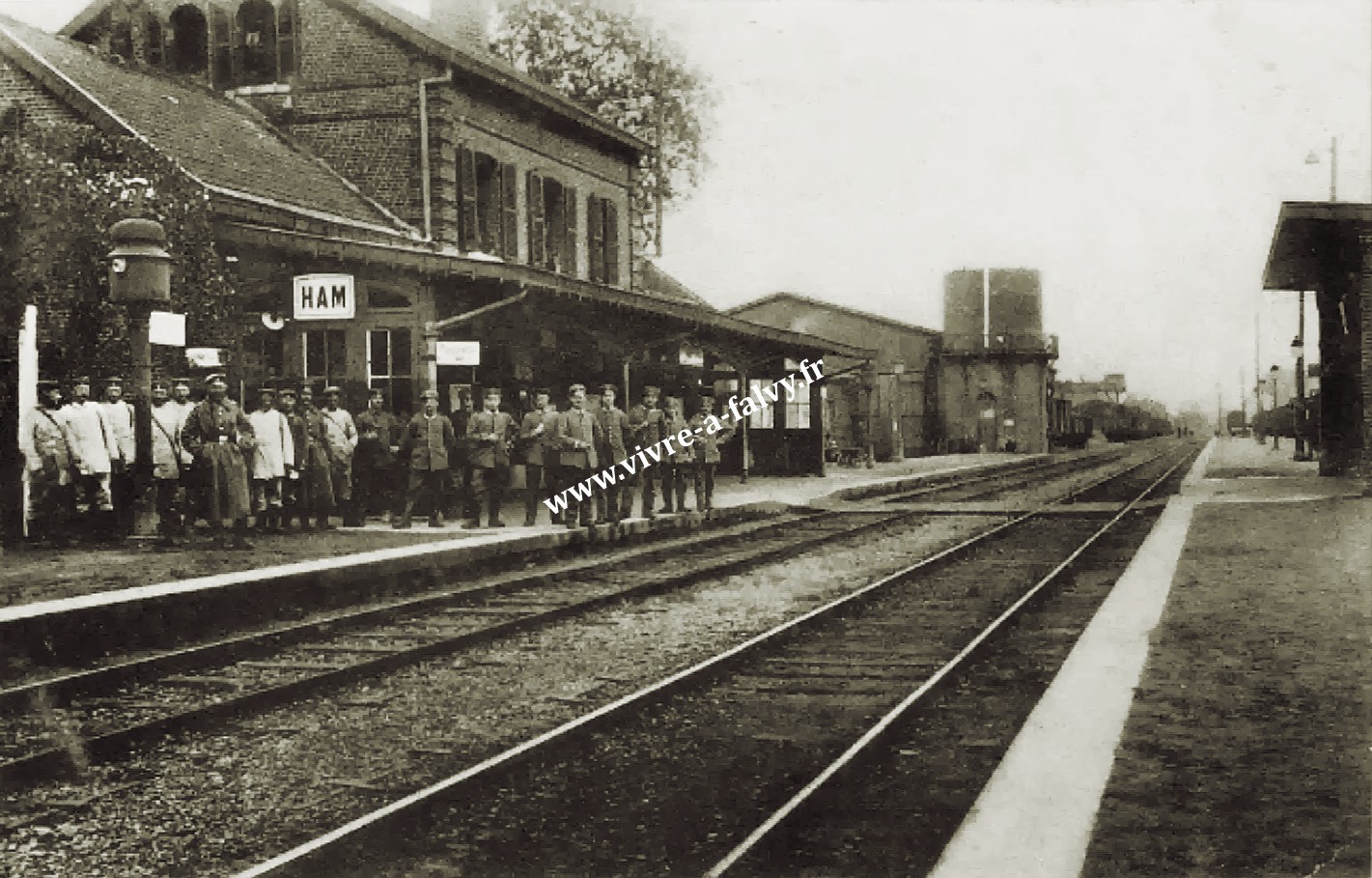 2 ham gare soldats allemands 1916
