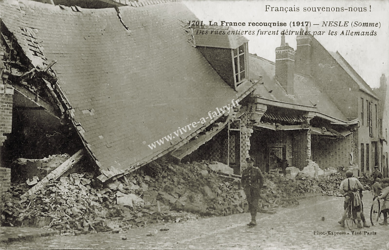 2 nesle rues detruites par les allemands 1917