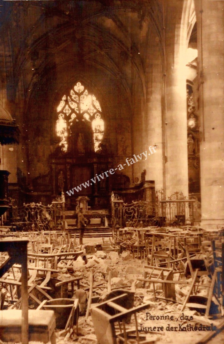 2 peronne photo allemande ruines eglise 1