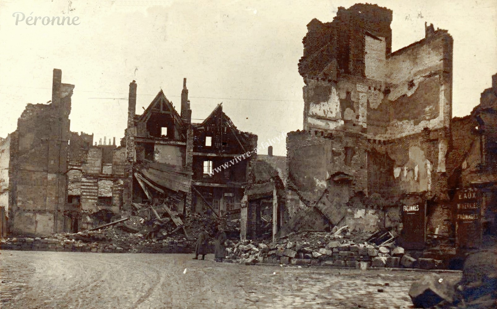 2 peronne ville en ruines photo allemande 1