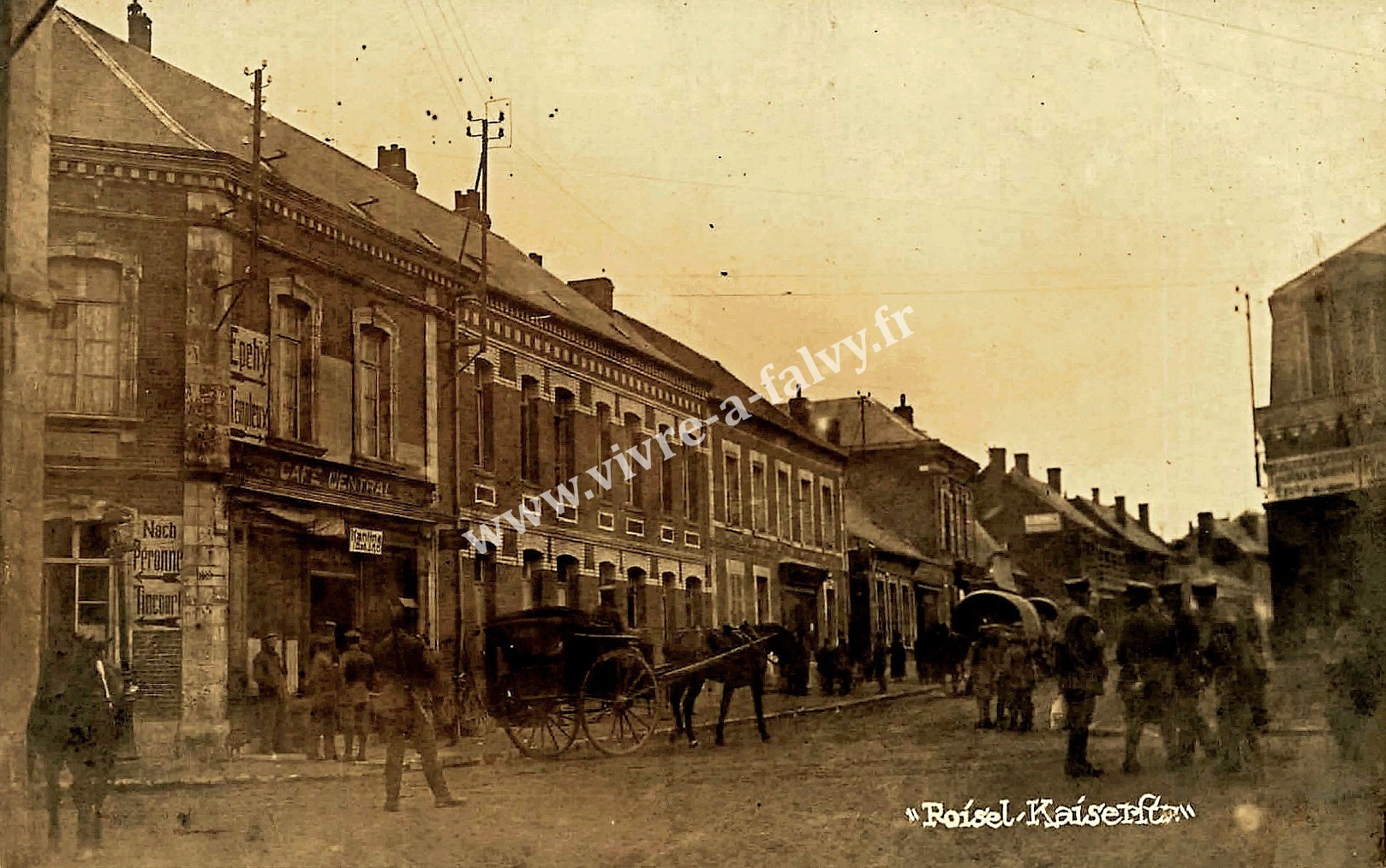 2 roisel rue du village kaiser cafe central sous occupation allemande 1916