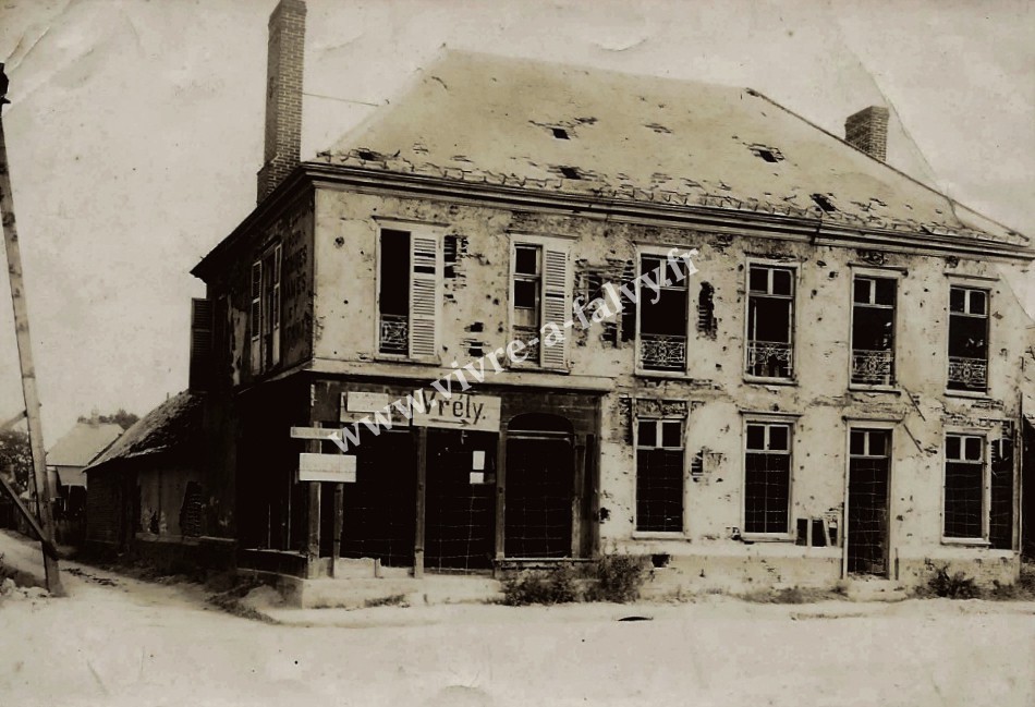 2 rosieres en santerre maison en ruine