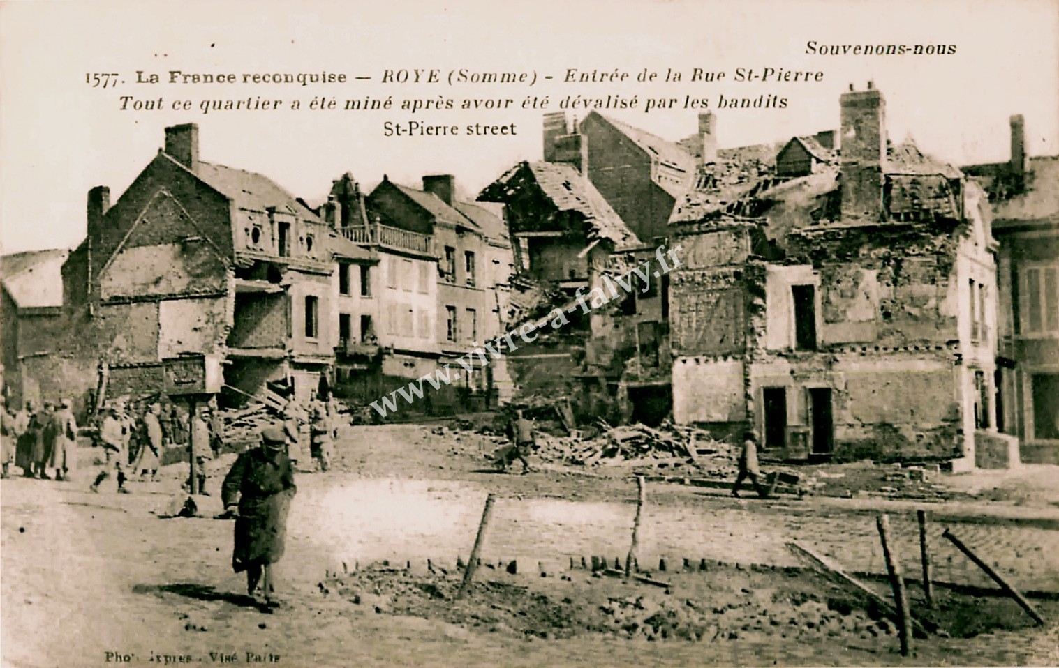 2 roye entree de la rue st pierre mine par les allemands