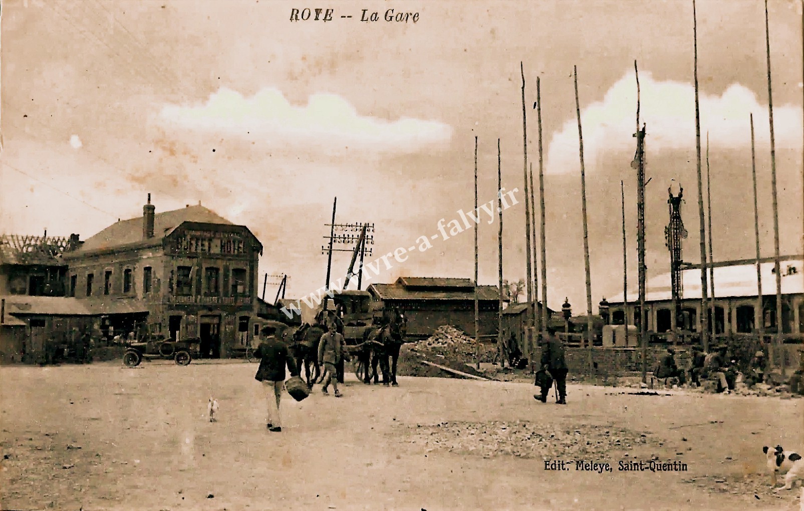 2 roye la gare