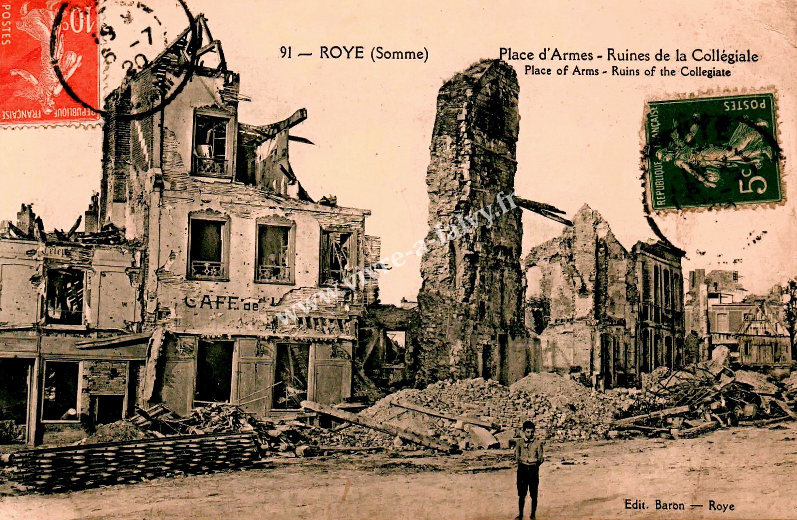 2 roye place d armes ruines de la collegiale
