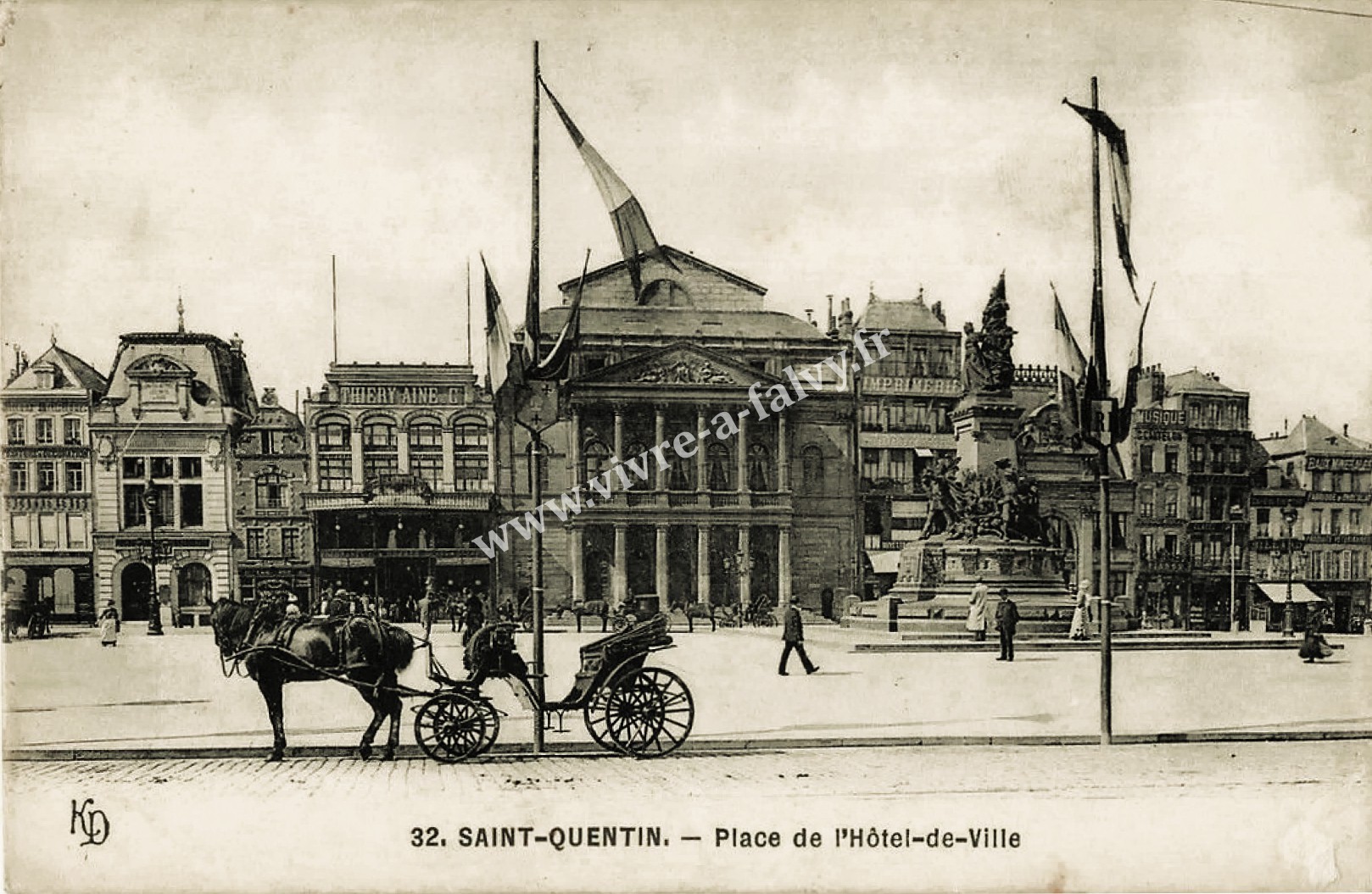 2 saint quentin place de l hotel de ville