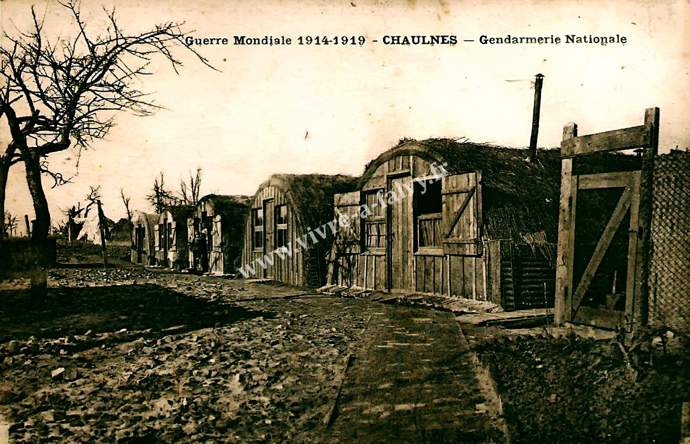 3 chaulnes la gendarmerie 2