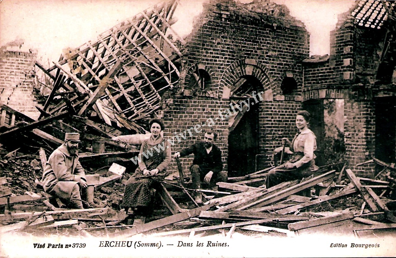 3 ercheu dans les ruines