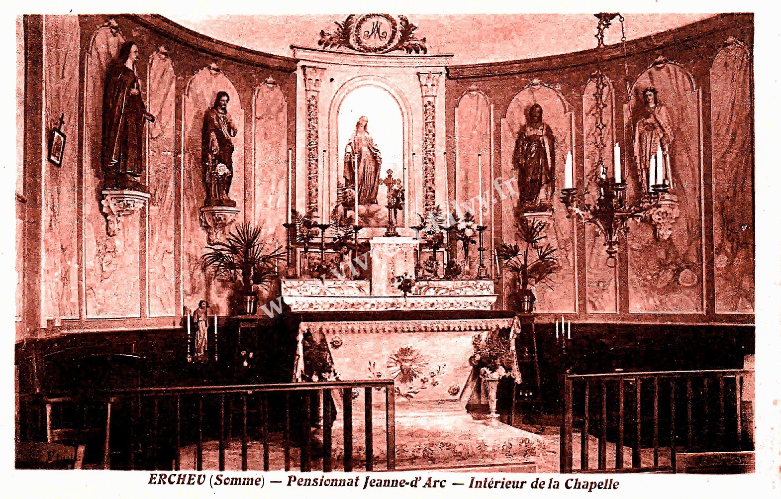3 ercheu pensionnat jeanne d arc interieur de la chapelle