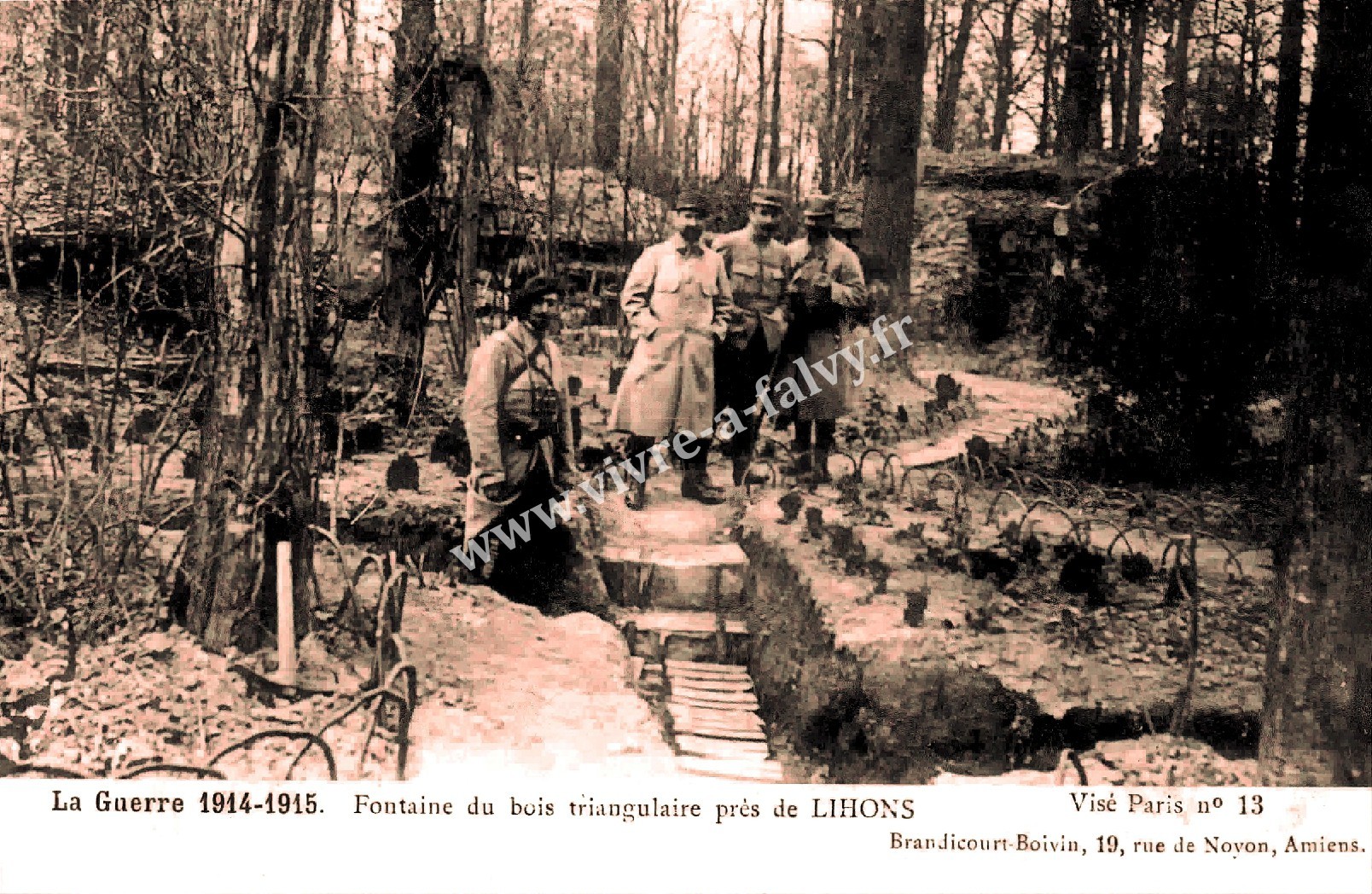 3 lihons fontaine du bois triangulaire