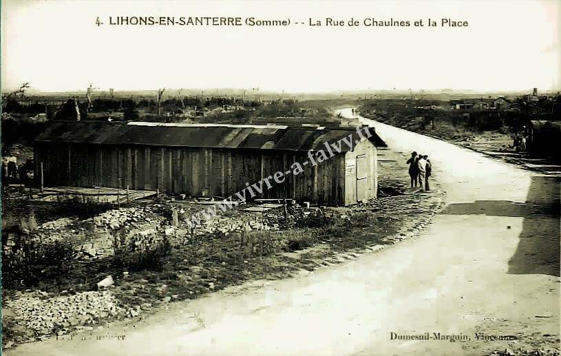 3 lihons la rue de chaulnes et la place
