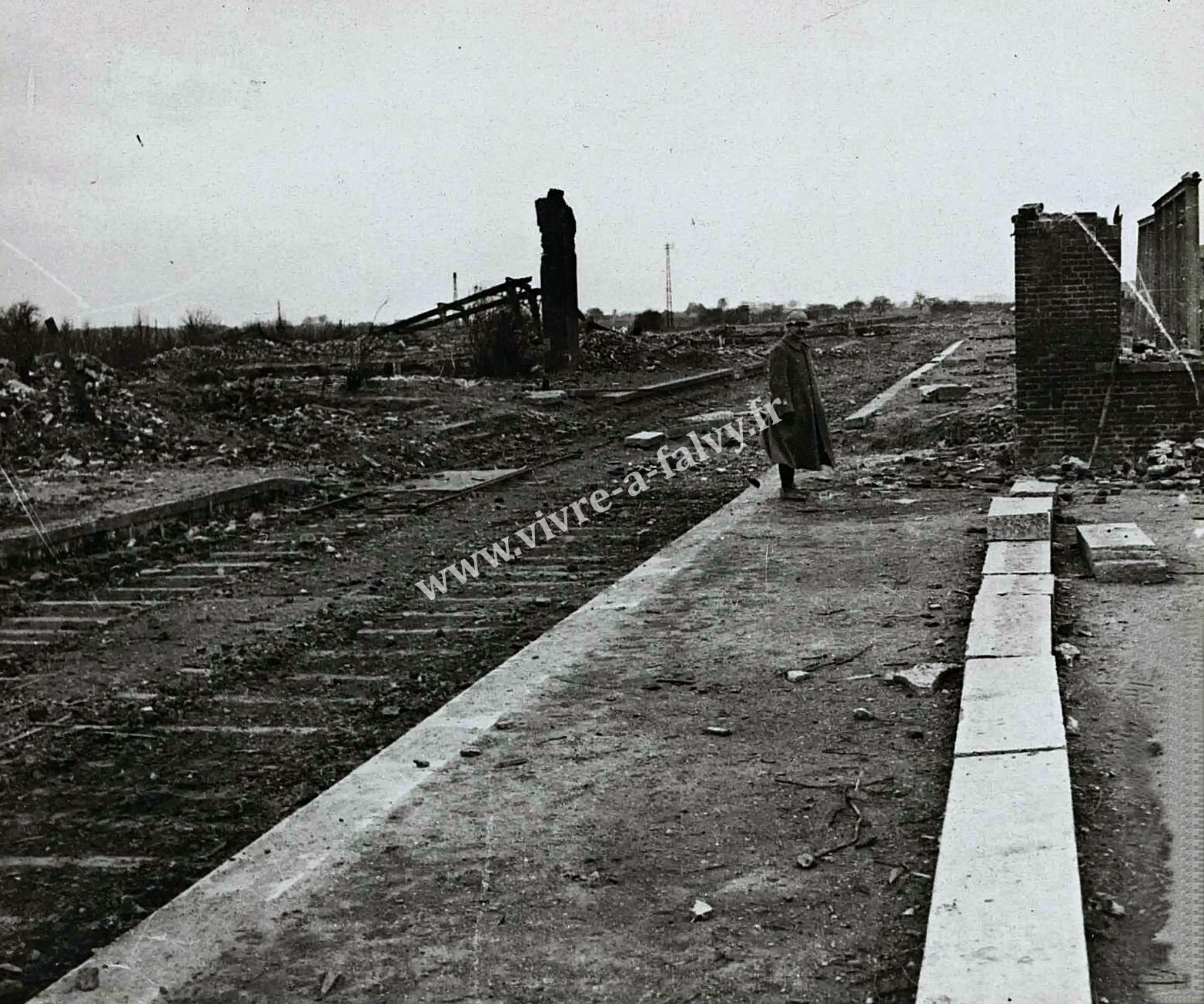 3 nesle la gare et les voies 19 03 1917