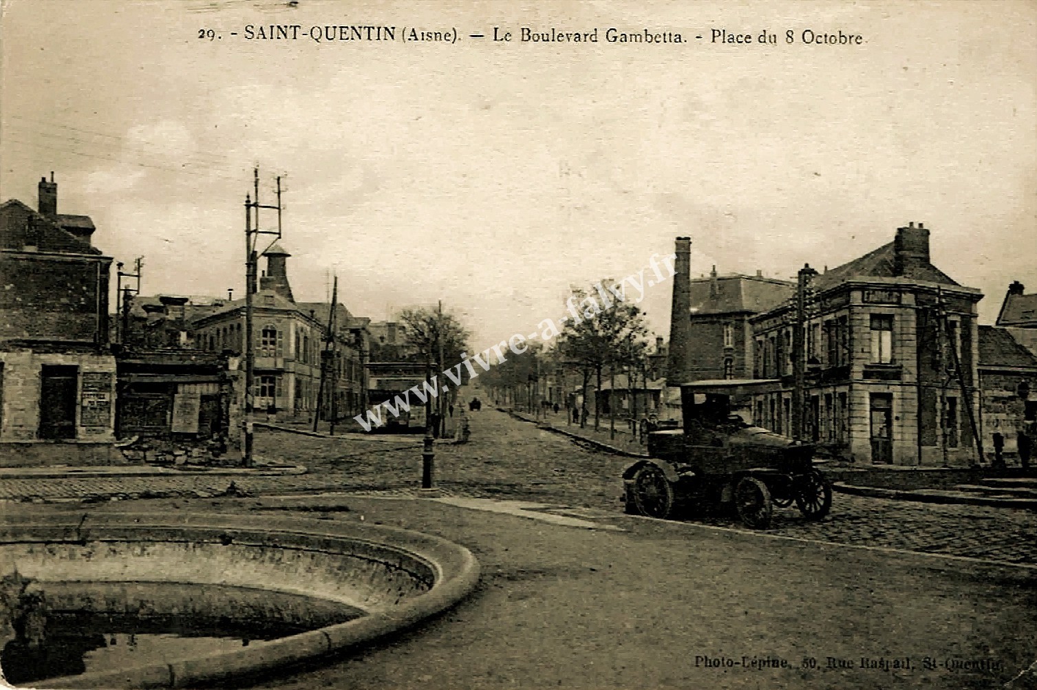 3 saint quentin le boulevard gambetta place du 8 octobre