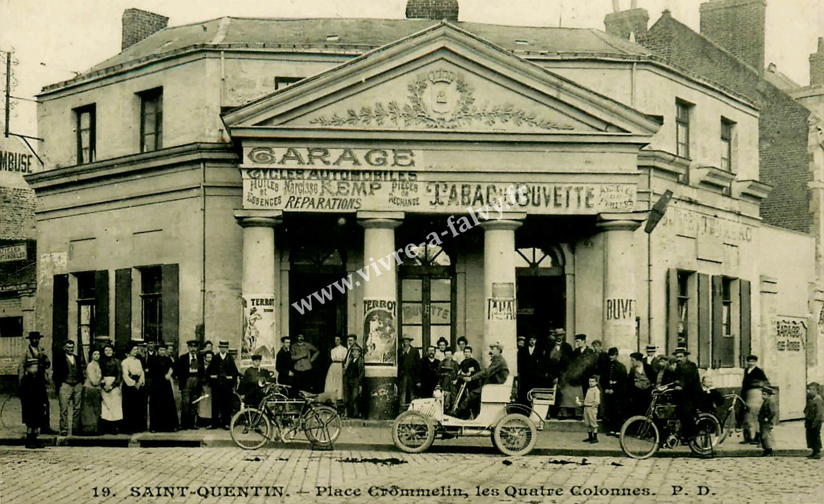 3 saint quentin place crommelin les quatre colonnes