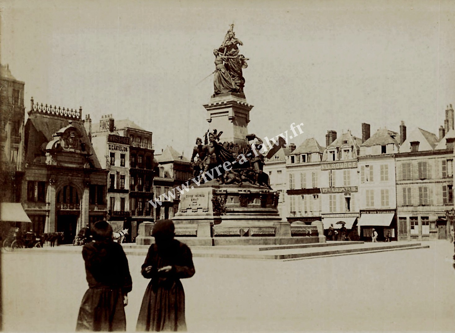 3 saint quentin place de l hotel de ville commerces magasins