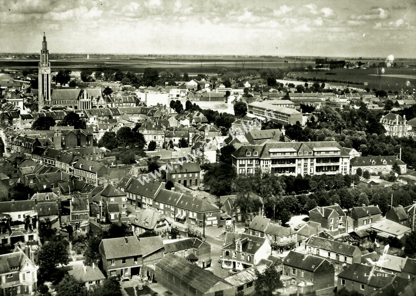 4 roye vue aerienne 4
