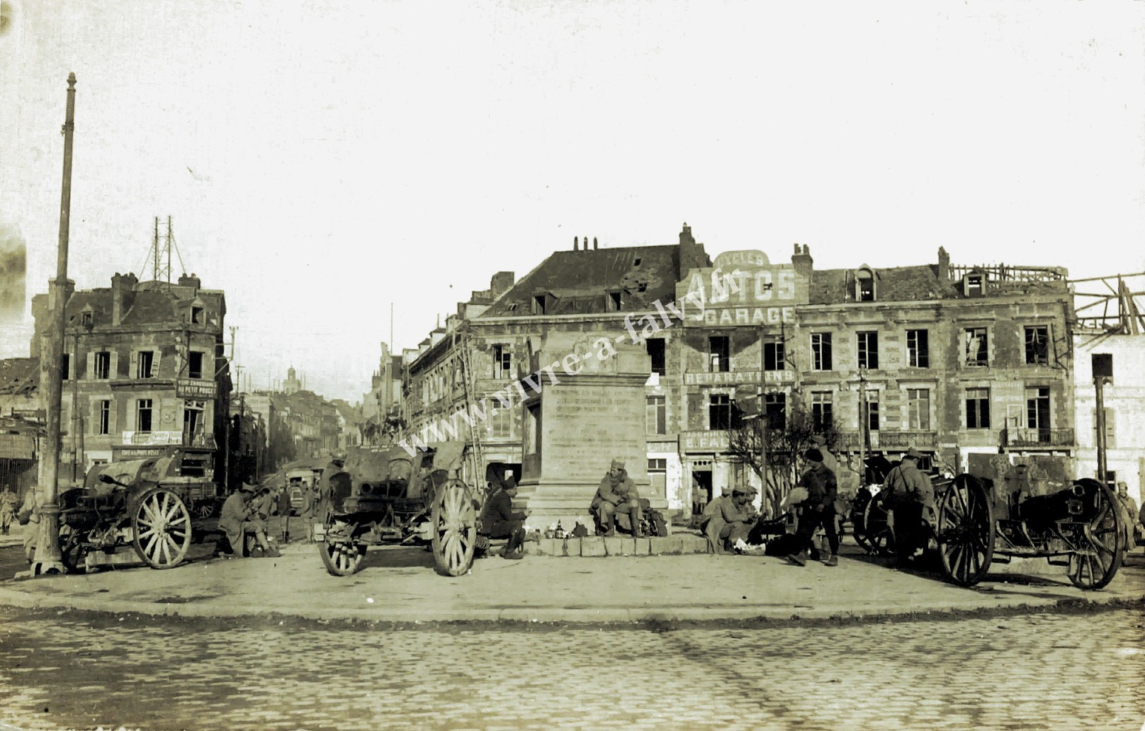 4 saint quentin entree de la rue d isle les canons