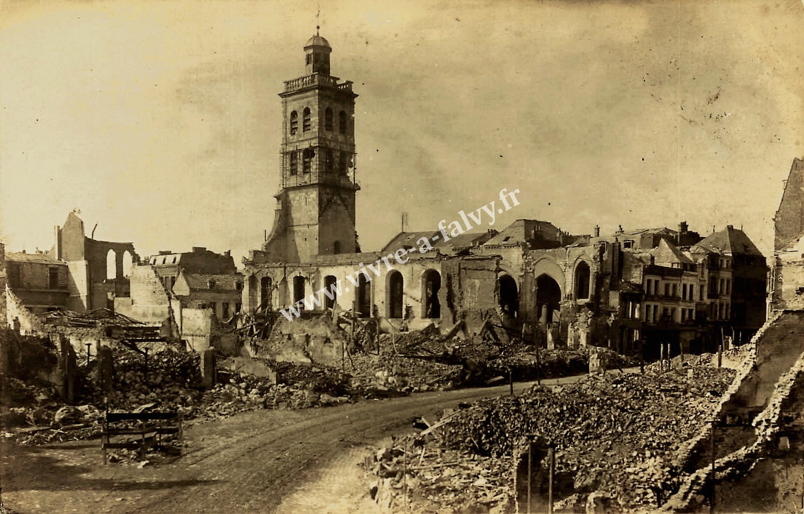 4 saint quentin la ville bombardee