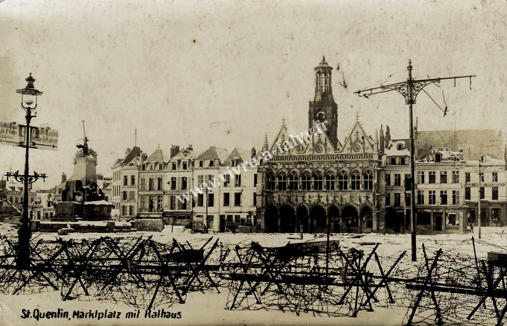 4 saint quentin marktplatz mit rathaus