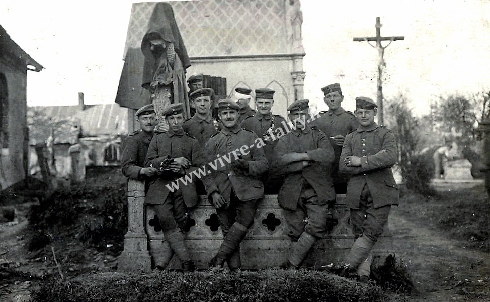 5 omiecourt cimetiere soldats allemands 1918