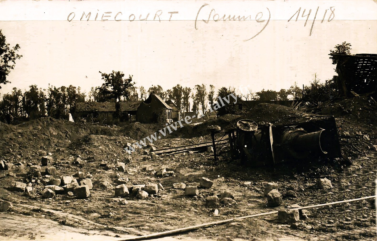 5 omiecourt village en ruine