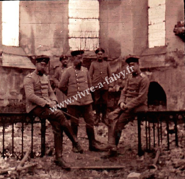 5 rethonvillers soldats allemands dans l eglise