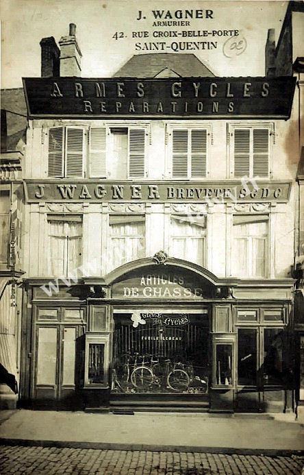 5 saint quentin wagner armurier 42 rue croix belle porte devanture article de chasse