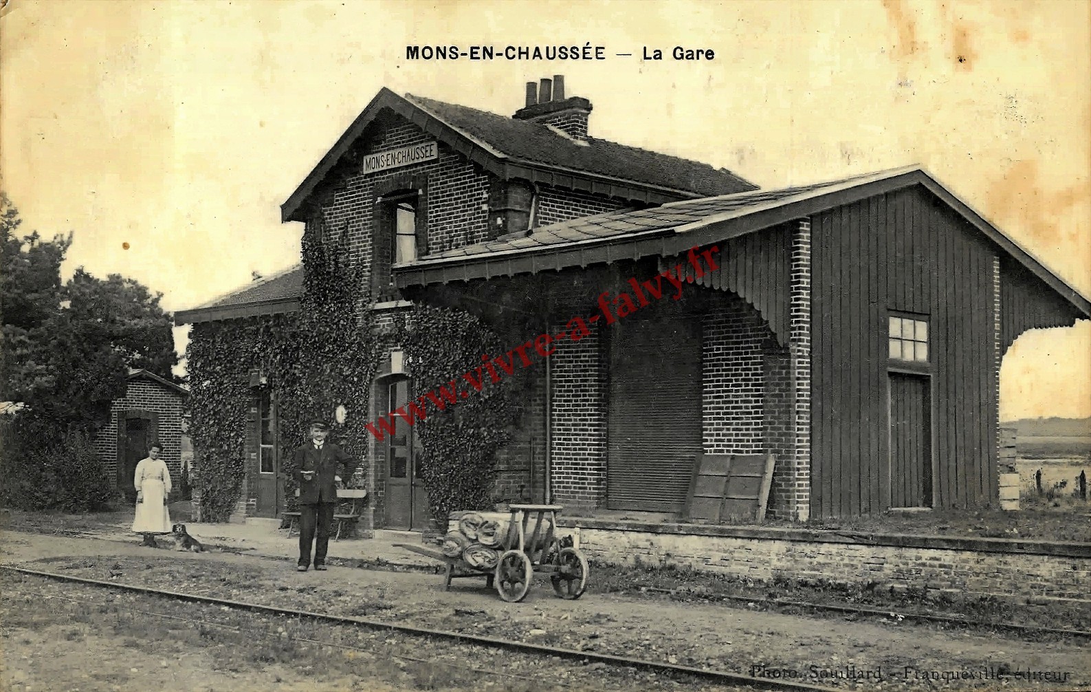 6 mons en chaussee la gare 1