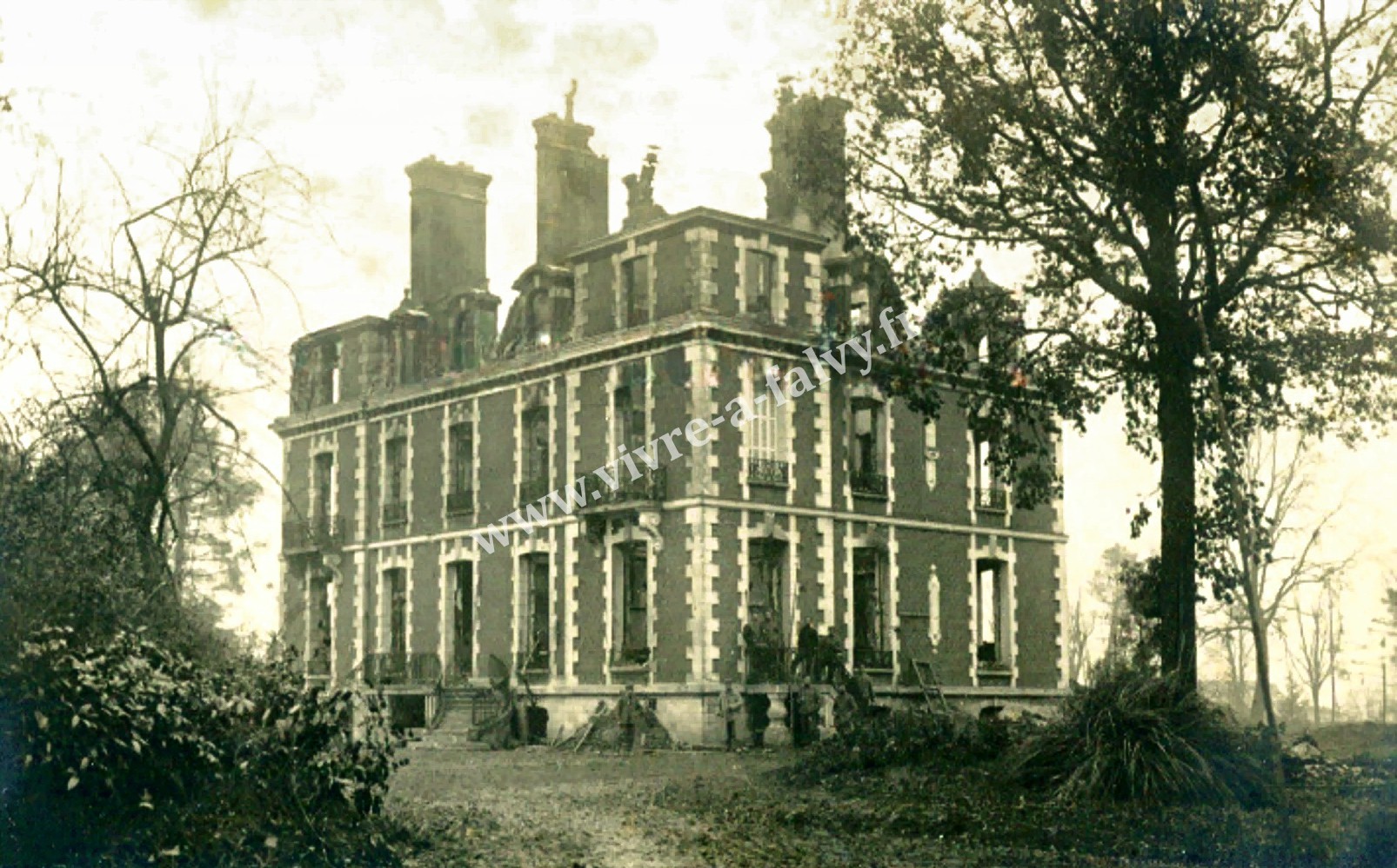 8 misery les ruines du chateau