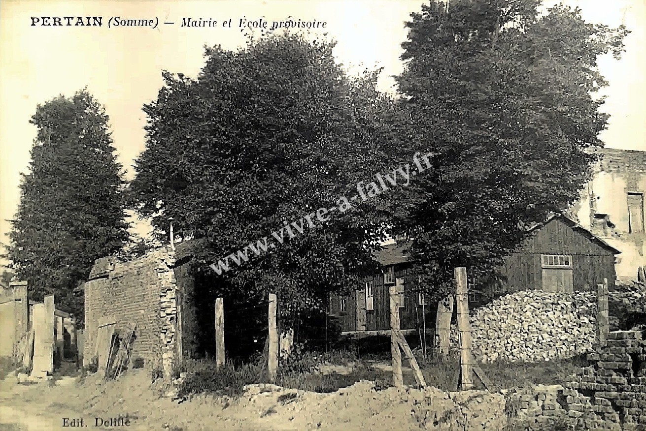 8 pertain mairie ecole provisoire